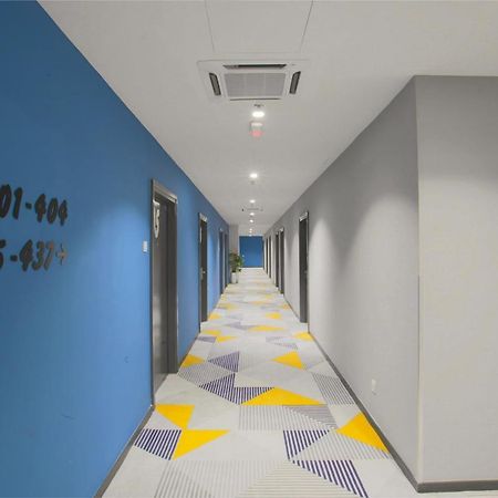 Fives Hotel Dnp Johor Bahru Exterior photo